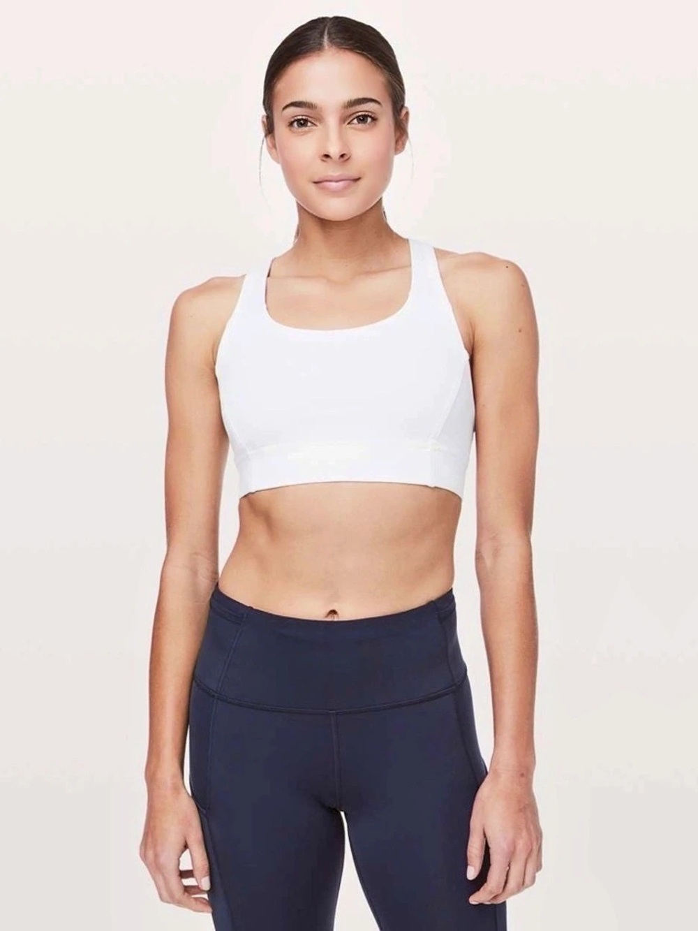 lululemon Power Through Bra Athletic Racerback in White Size 10